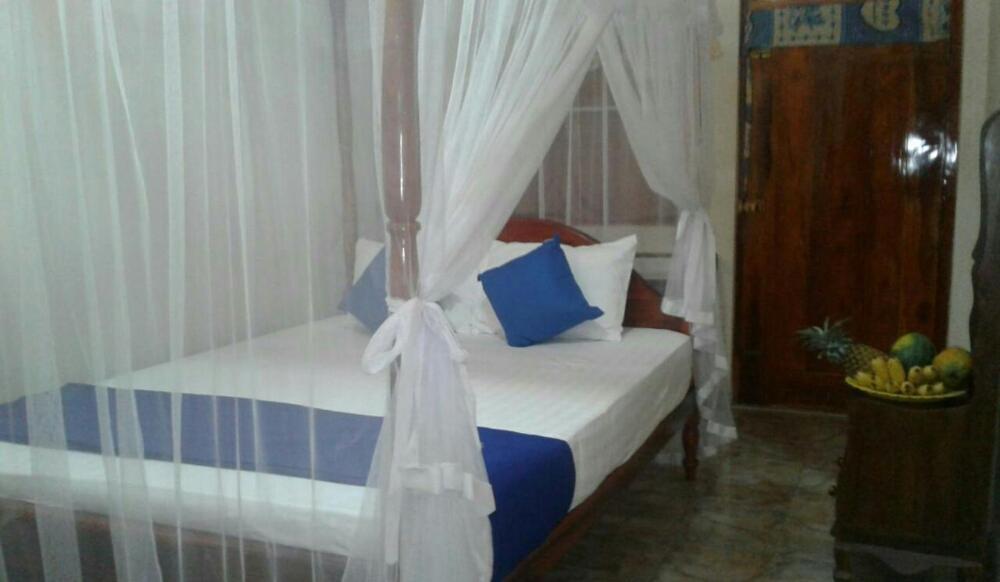 Jaya Home Stay Тангалла Экстерьер фото