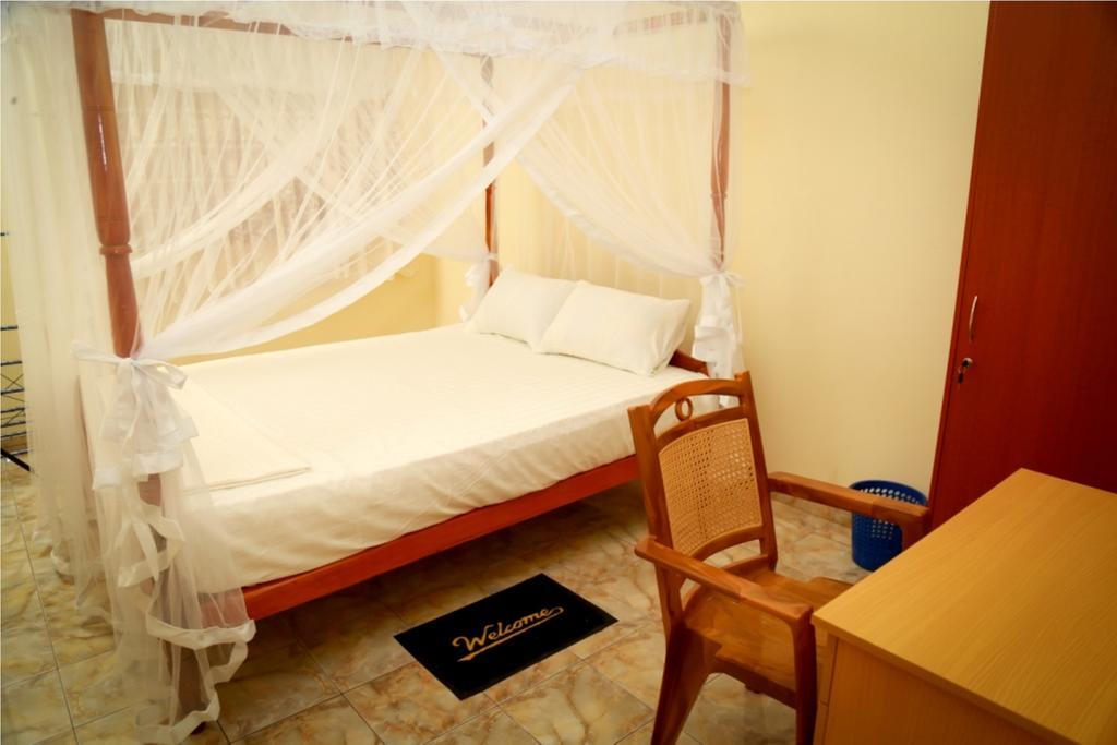 Jaya Home Stay Тангалла Экстерьер фото
